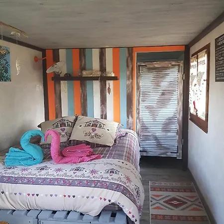 La Roulotte Des Amish & Bain Nordique A Remous Jacuzzi *