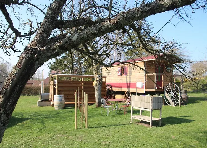 乡村民宿 La Roulotte Des Amish & Bain Nordique A Remous Jacuzzi