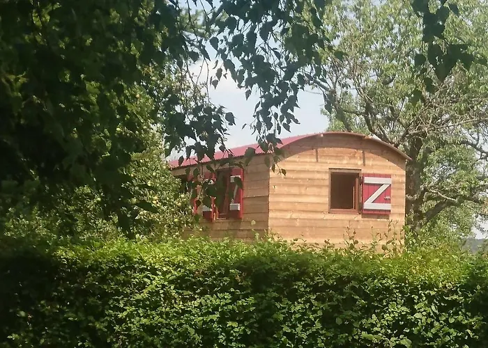 La Roulotte Des Amish & Bain Nordique A Remous Jacuzzi